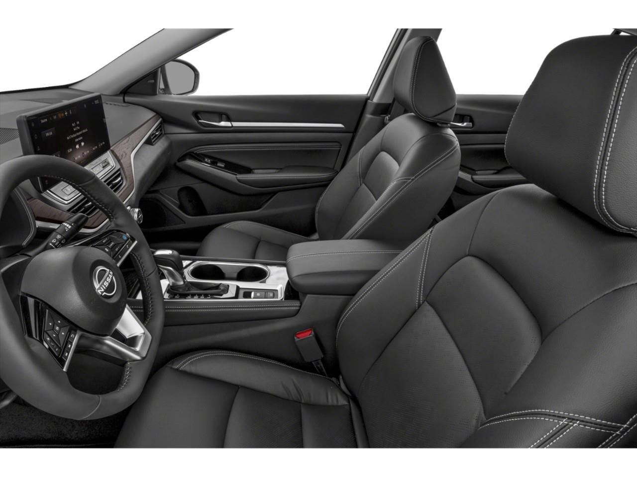 2024 Nissan Altima Platinum Photo