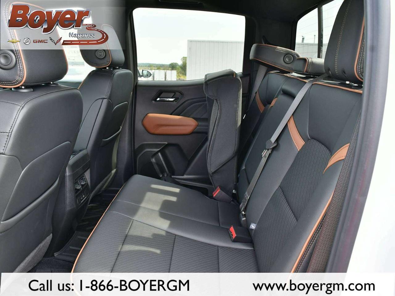 2026 GMC Canyon Crew Cab Short Box 4-Wheel Drive AT4 Photo