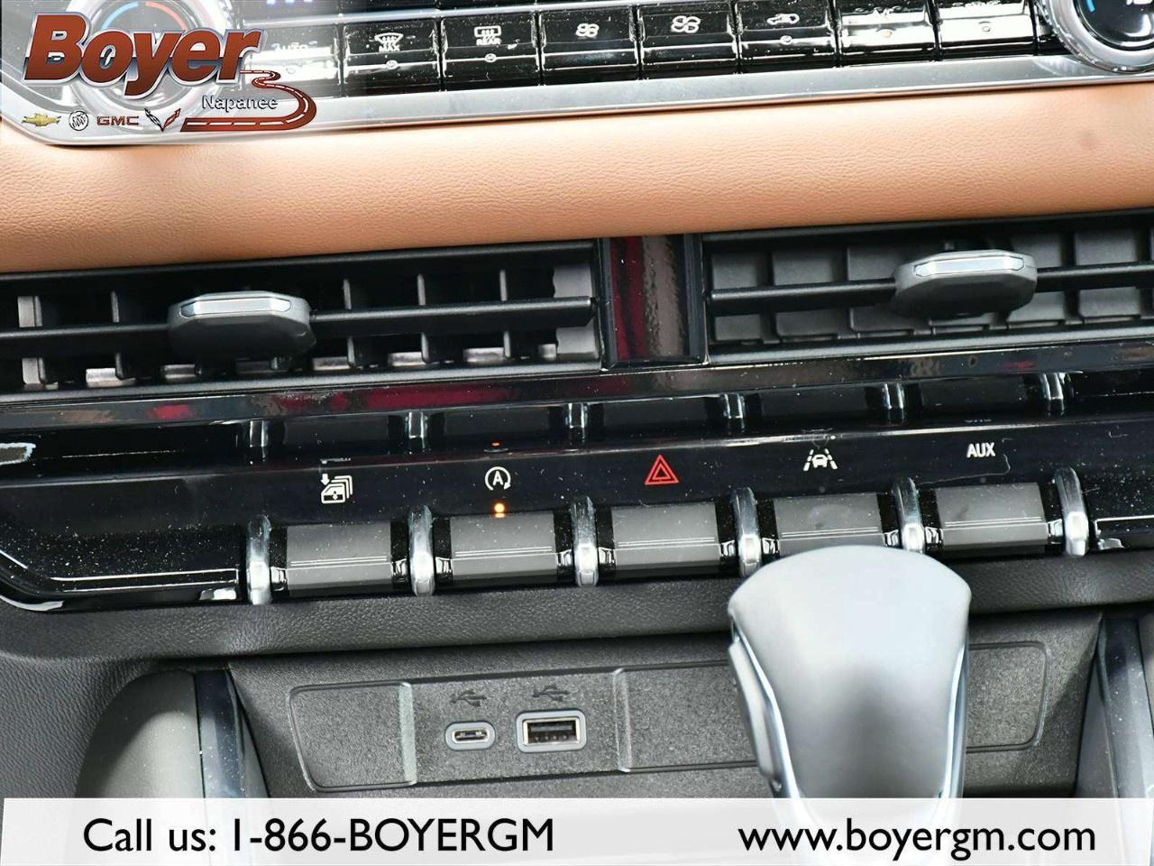 2026 GMC Canyon Crew Cab Short Box 4-Wheel Drive AT4 Photo