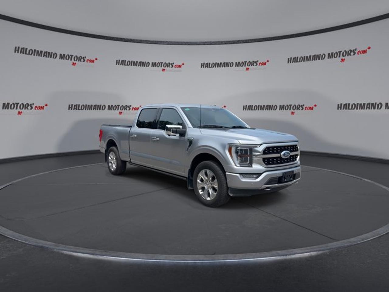 2023 Ford F-150 Platinum SuperCrew 6.5' Box 4WD | No Accidents | Vent. Front Seats Photo