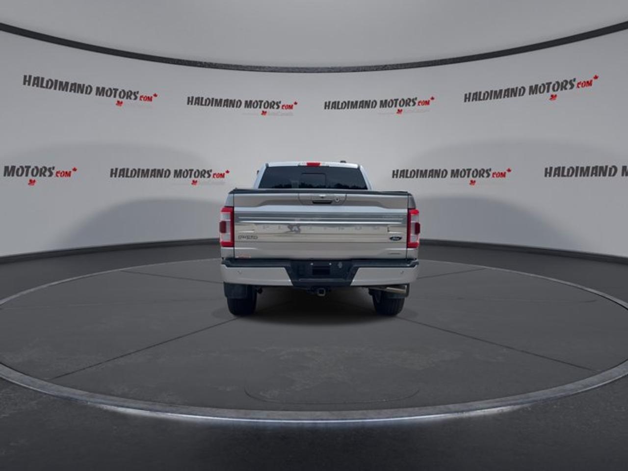 2023 Ford F-150 Platinum SuperCrew 6.5' Box 4WD | No Accidents | Vent. Front Seats Photo