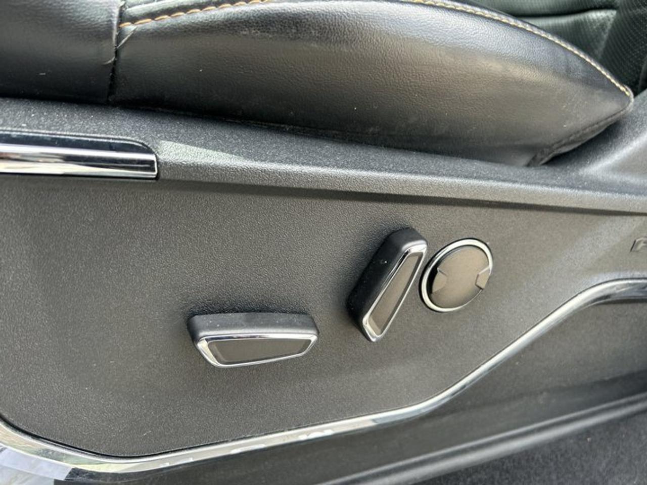2023 Ford F-150 Platinum SuperCrew 6.5' Box 4WD | No Accidents | Vent. Front Seats Photo