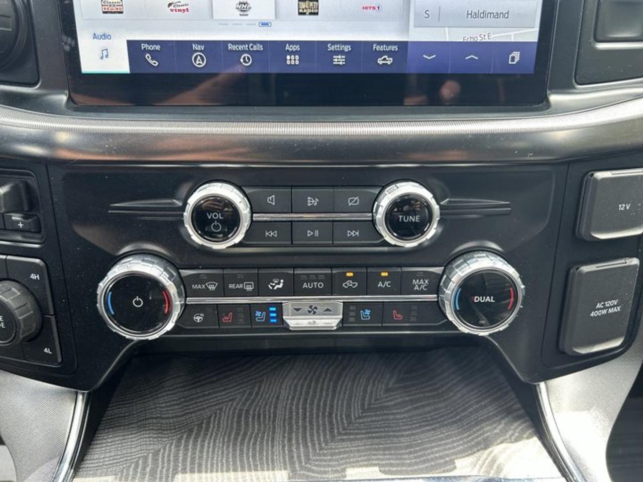 2023 Ford F-150 Platinum SuperCrew 6.5' Box 4WD | No Accidents | Vent. Front Seats Photo