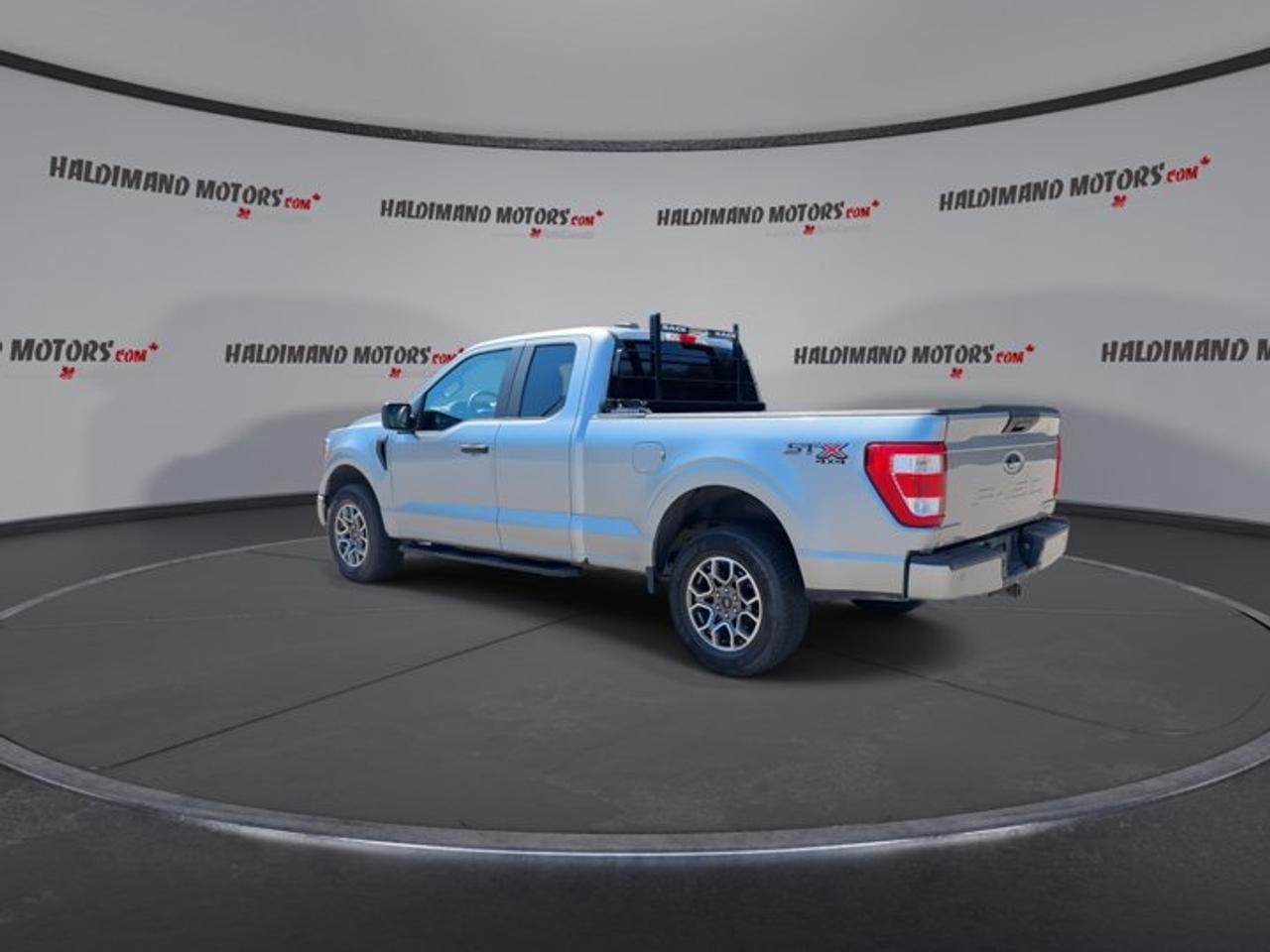 2021 Ford F-150 STX SuperCab 6.5' Box 4X4 Photo