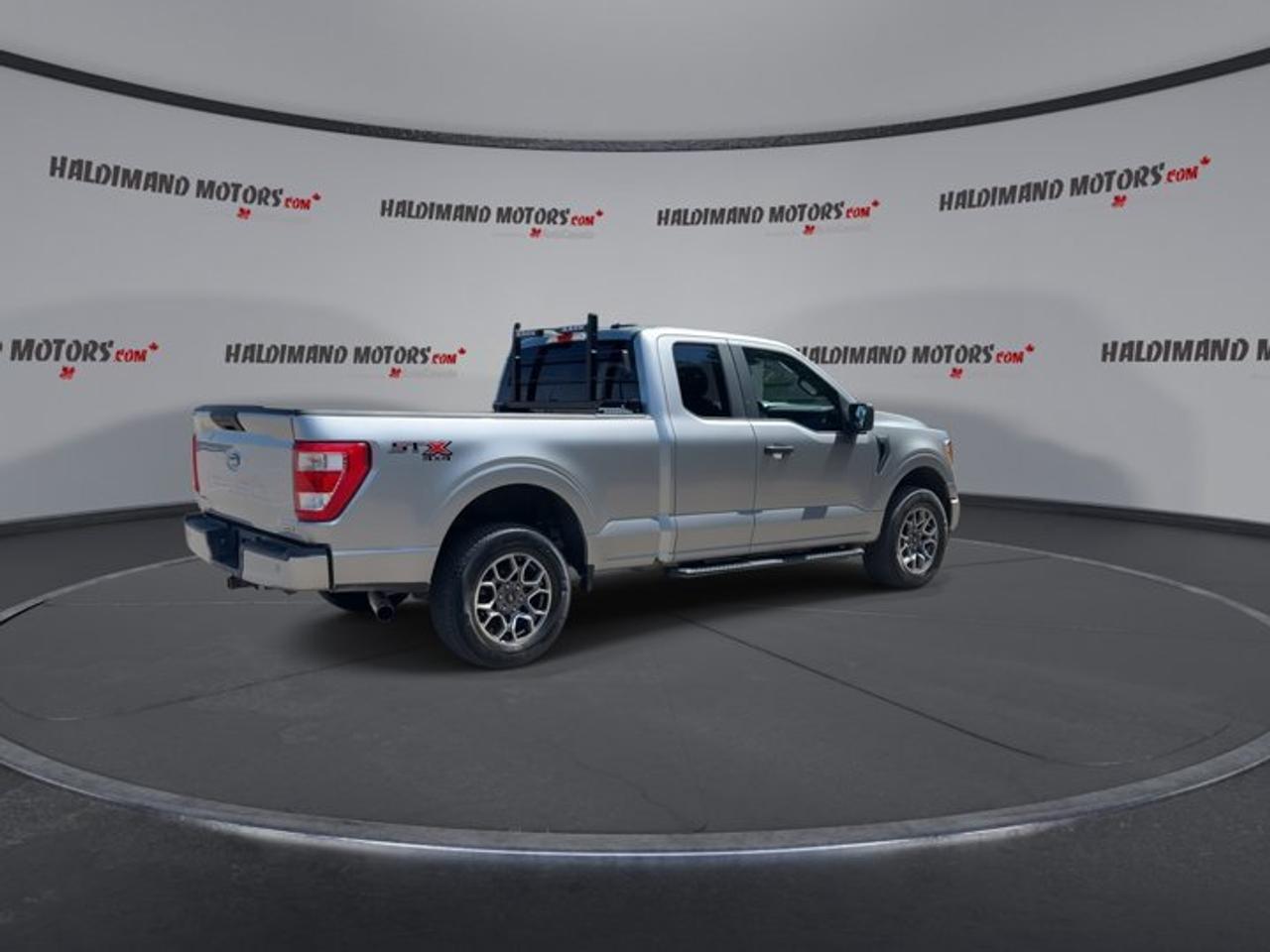 2021 Ford F-150 STX SuperCab 6.5' Box 4X4 Photo