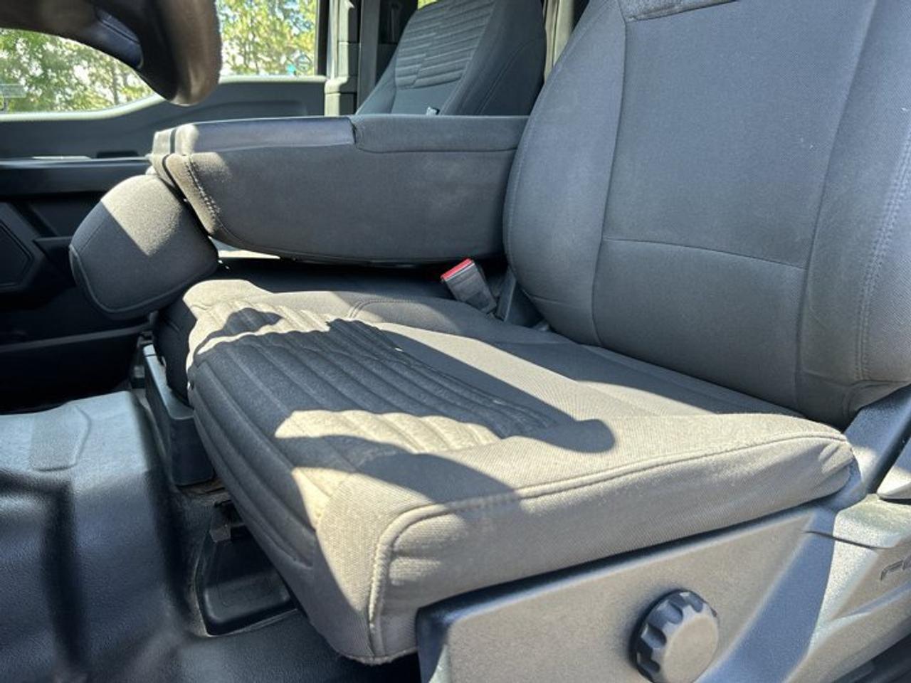 2021 Ford F-150 STX SuperCab 6.5' Box 4X4 Photo