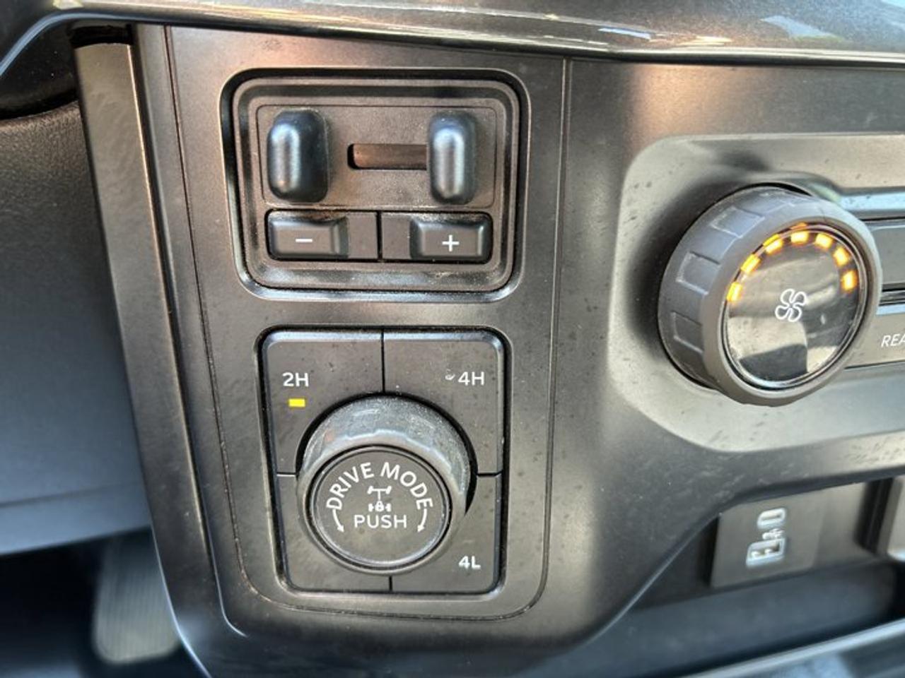2021 Ford F-150 STX SuperCab 6.5' Box 4X4 Photo