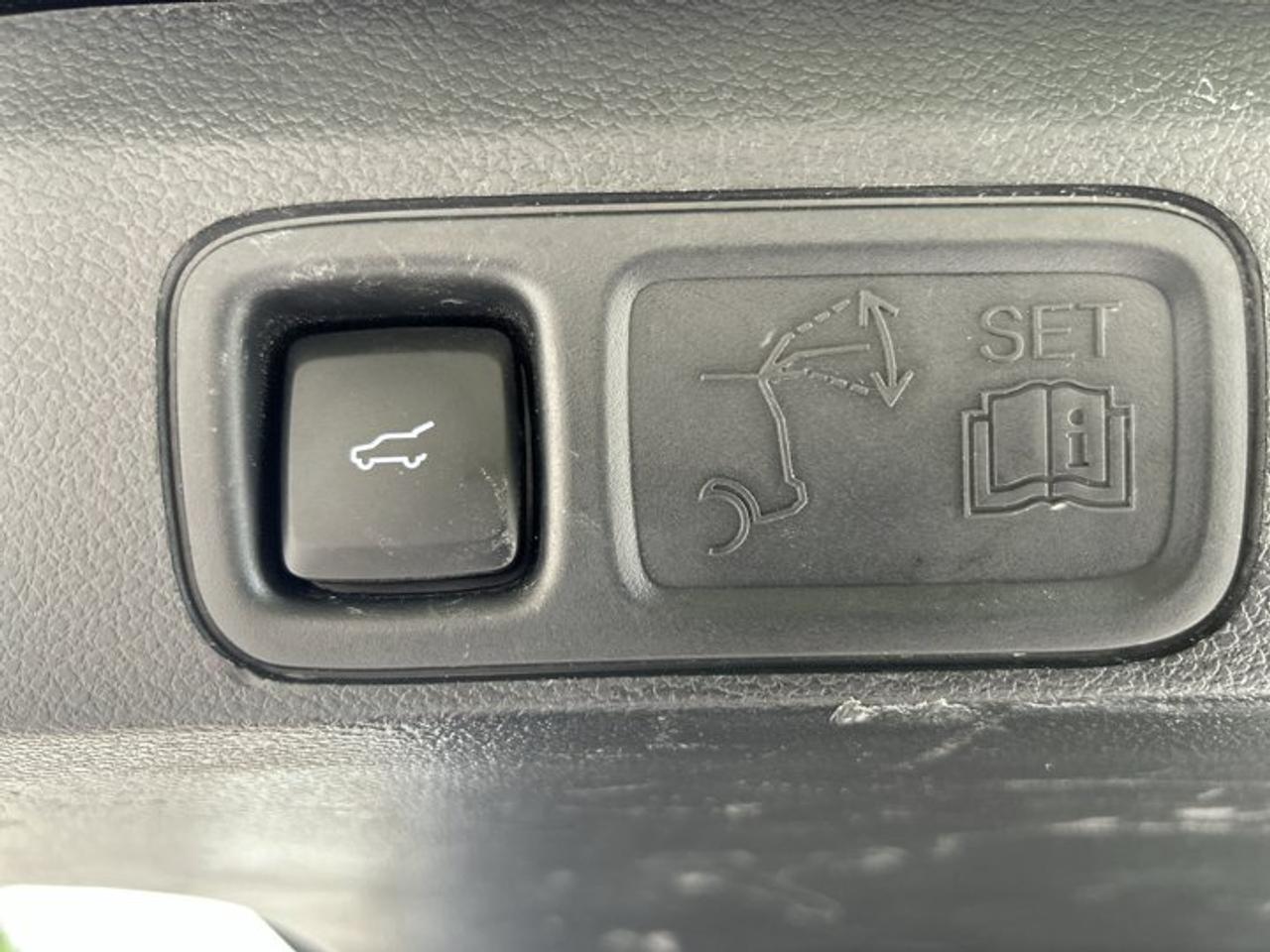 14296736