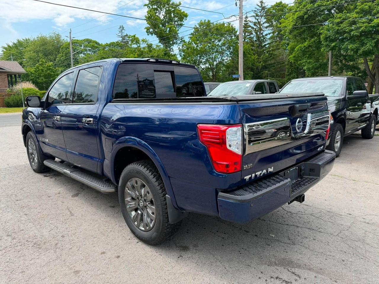 2017 Nissan Titan Platinum Reserve Photo