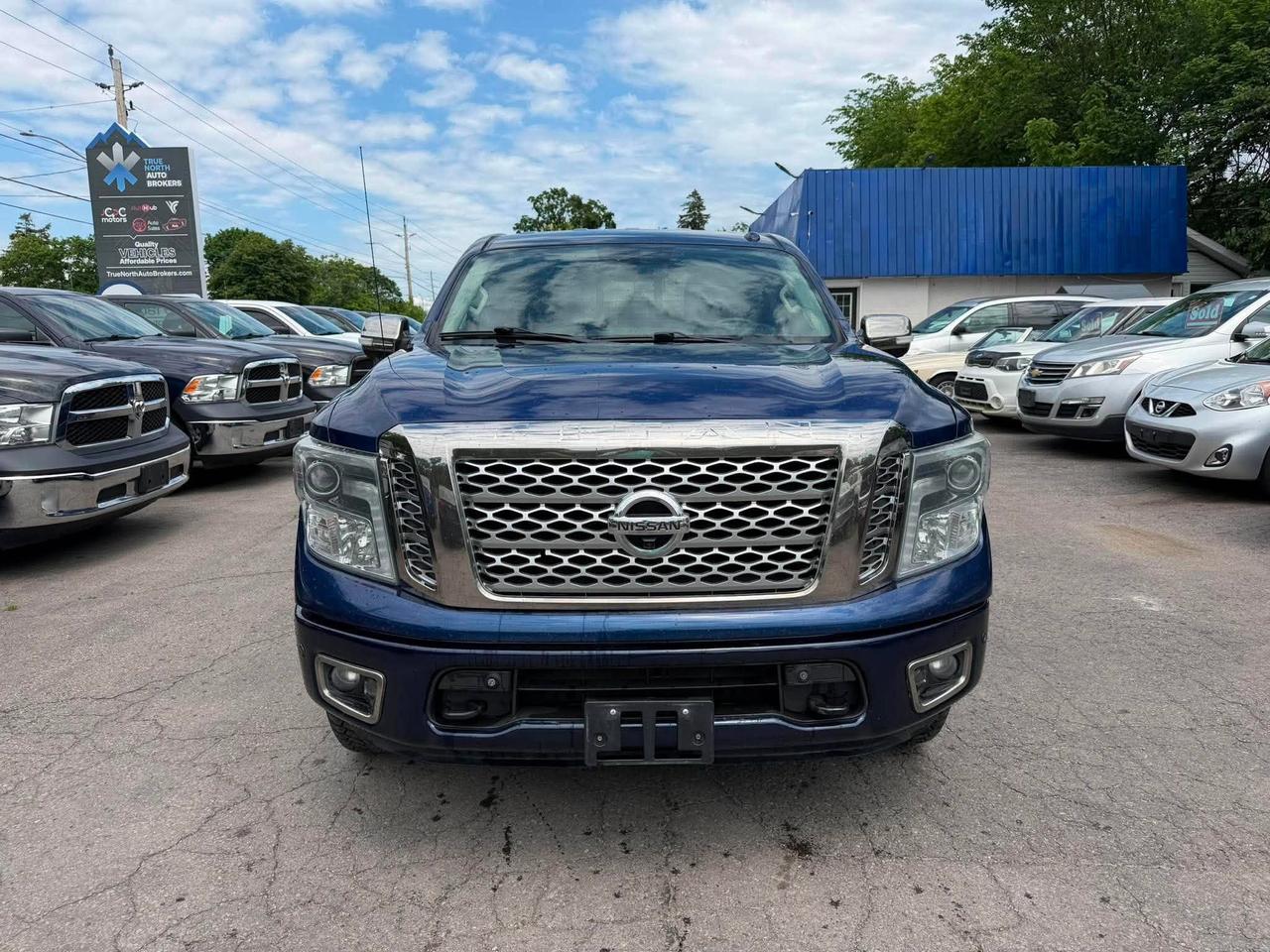 2017 Nissan Titan Platinum Reserve Photo