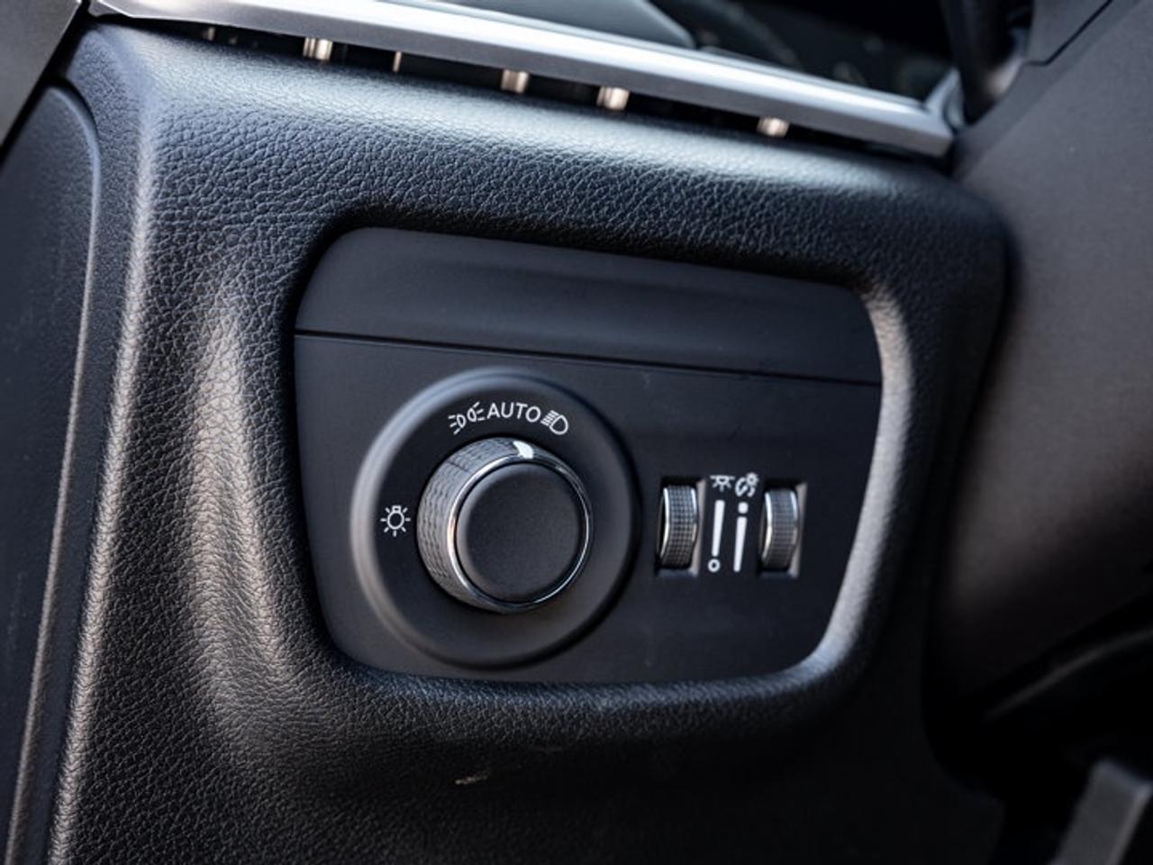 2025 Jeep Grand Cherokee Altitude Photo
