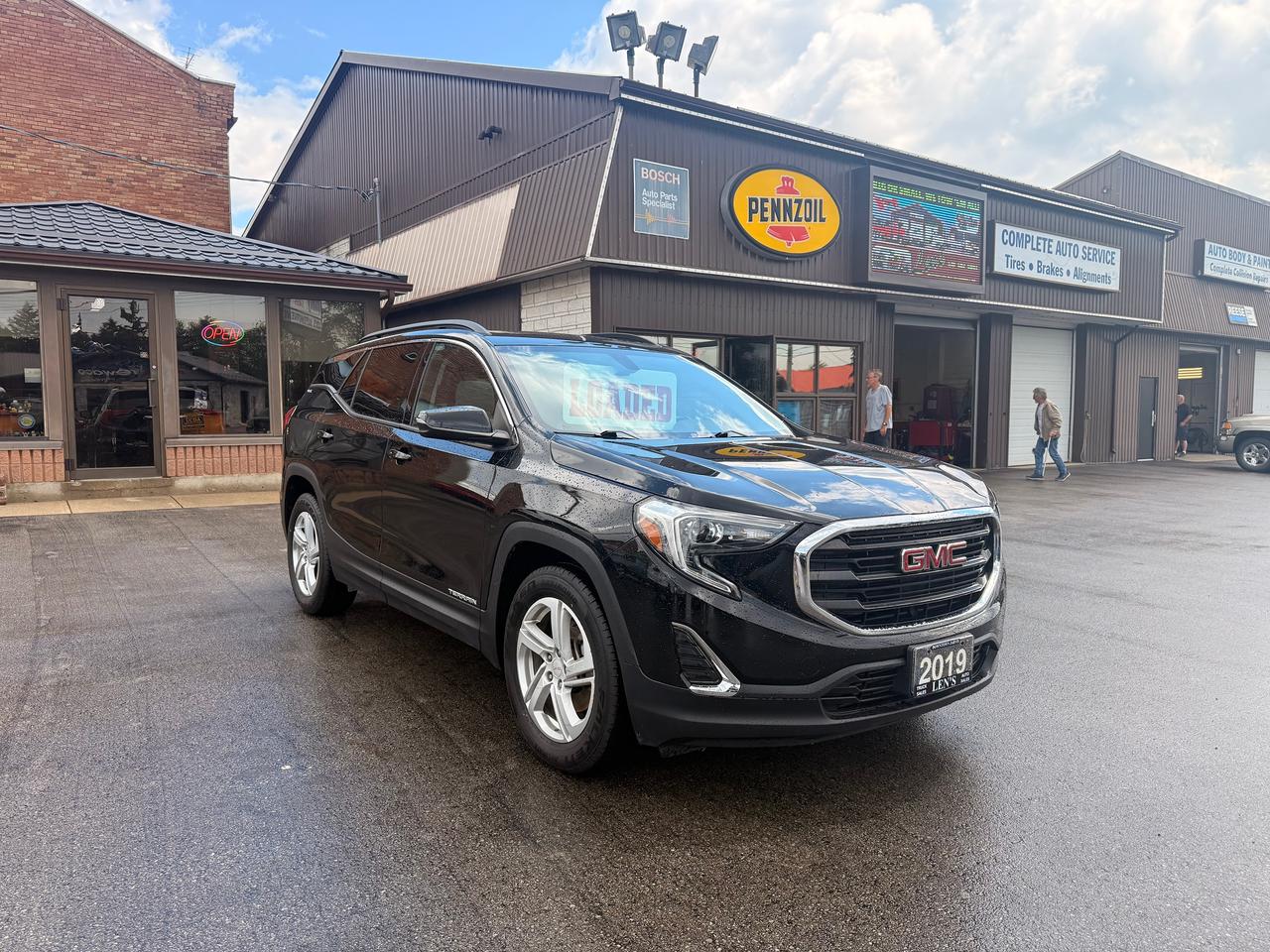 2019 GMC Terrain SLE Photo2