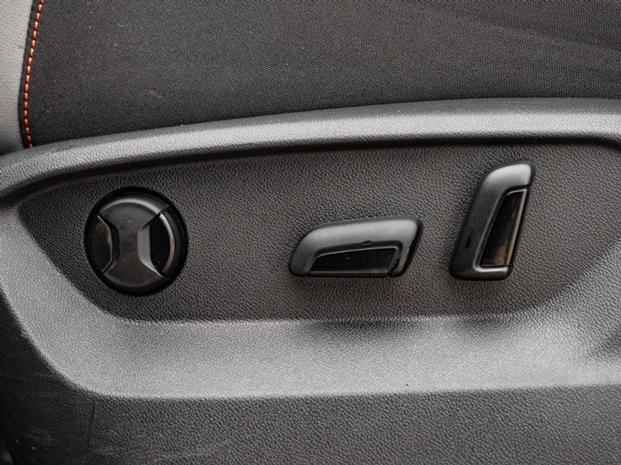 2024 Volkswagen Atlas Peak Edition Photo