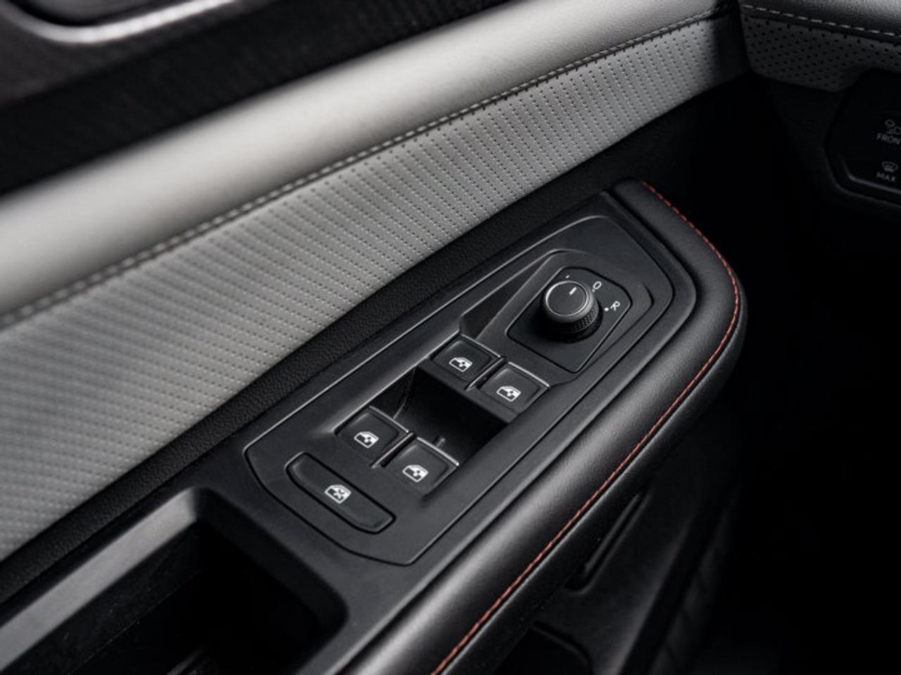2024 Volkswagen Atlas Peak Edition Photo