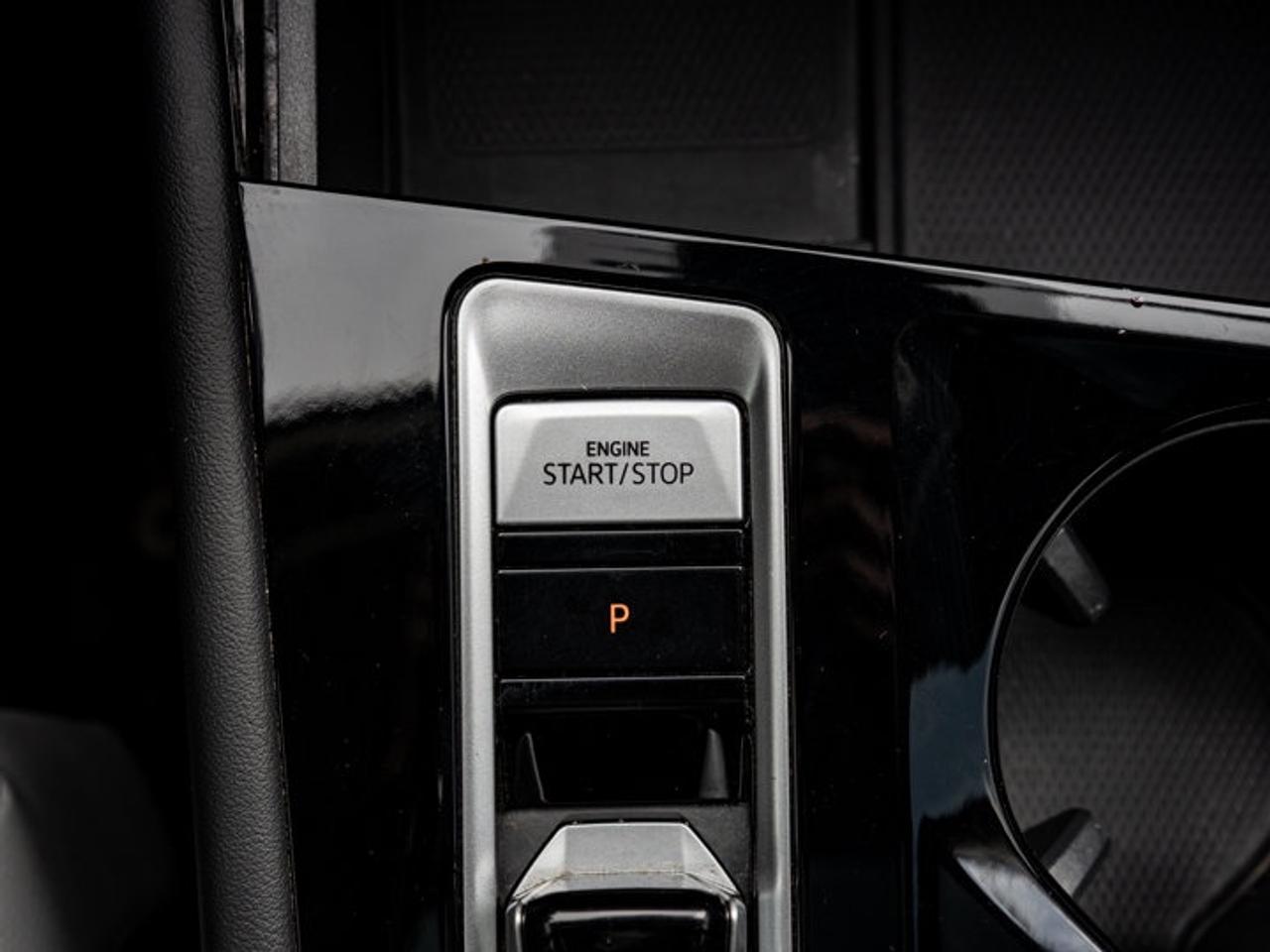2024 Volkswagen Atlas Peak Edition Photo