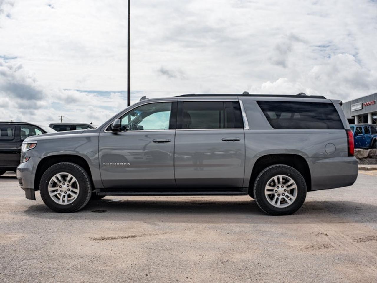 2019 Chevrolet Suburban LS Photo