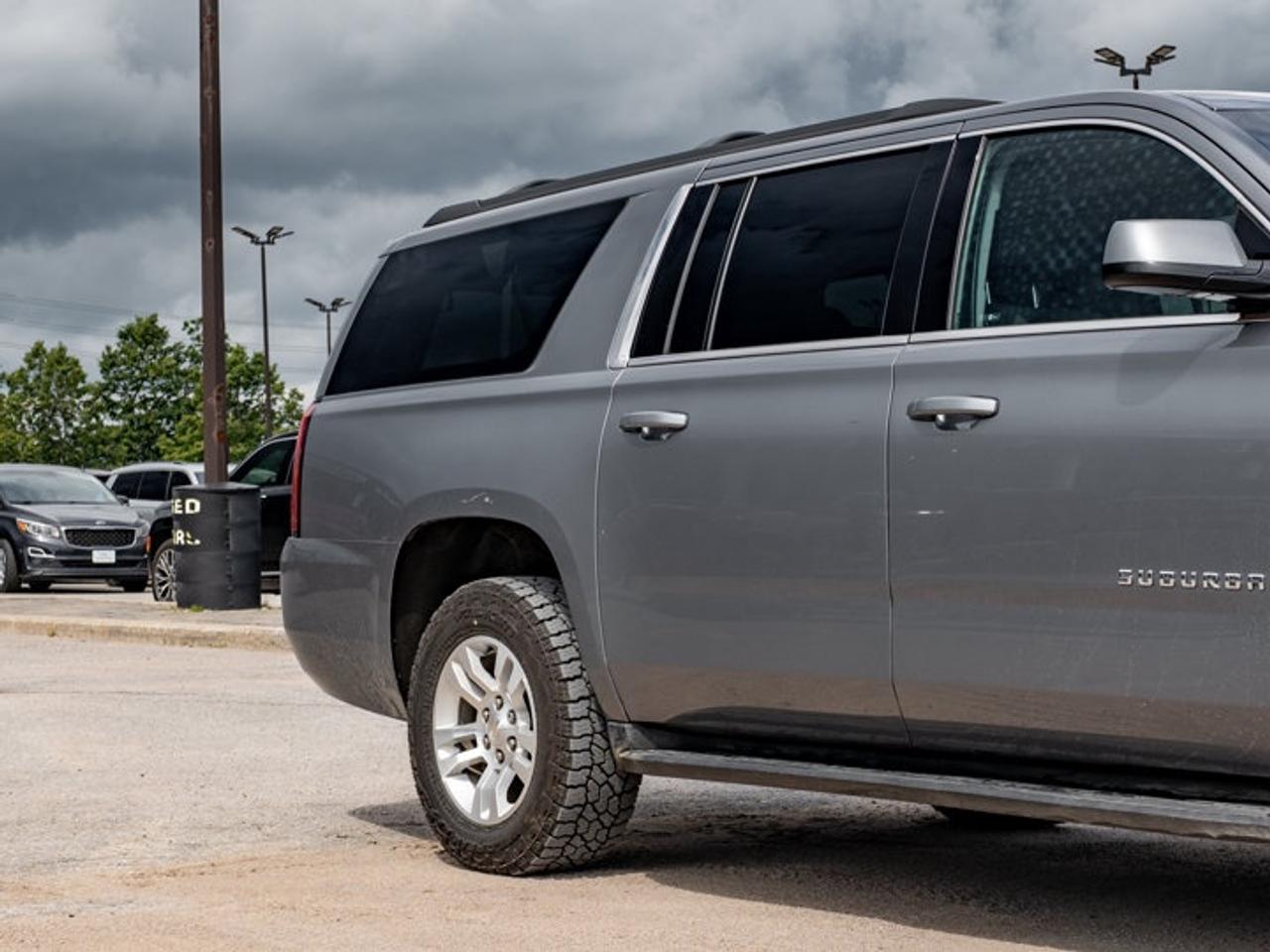 2019 Chevrolet Suburban LS Photo