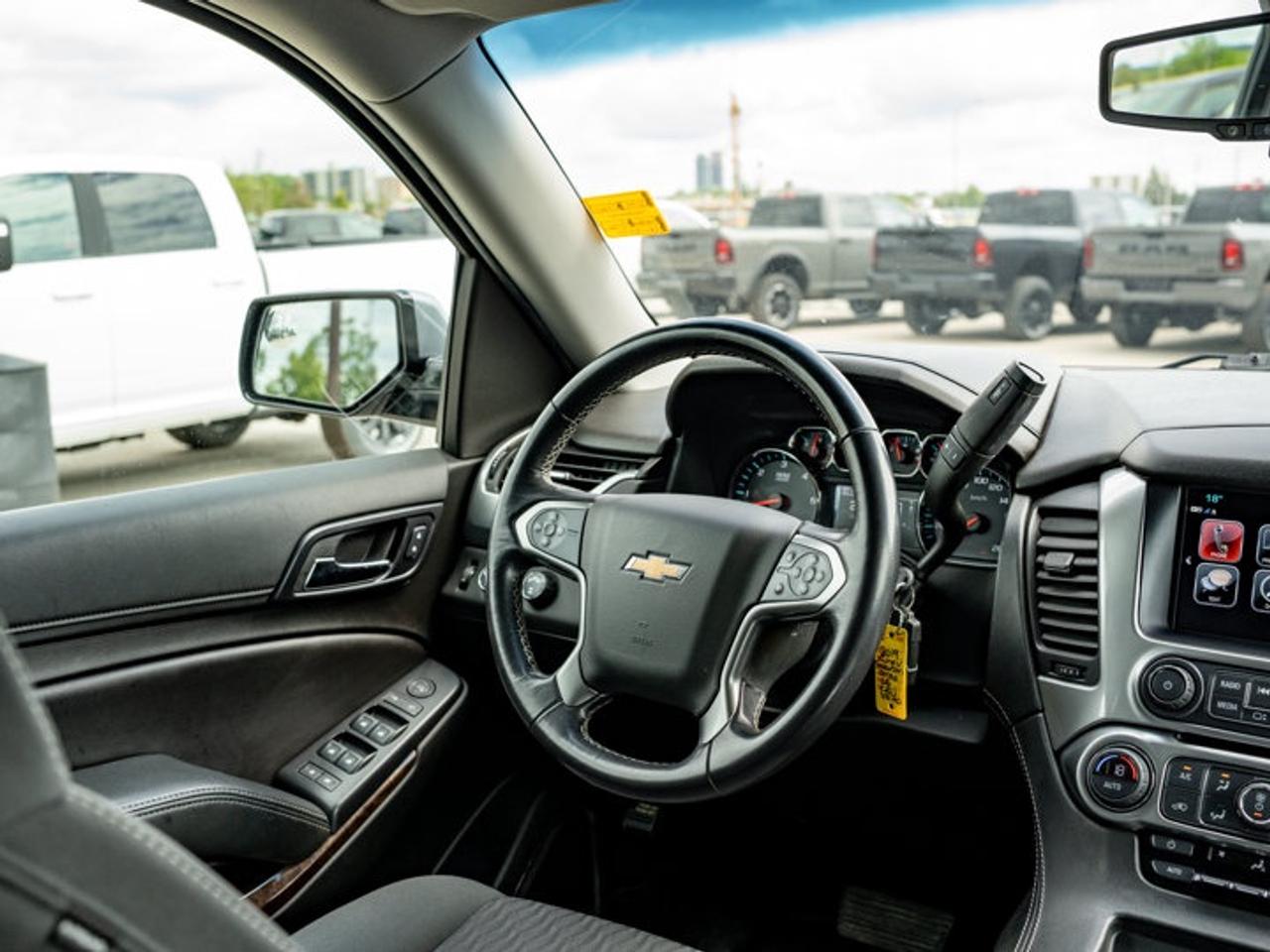 2019 Chevrolet Suburban LS Photo