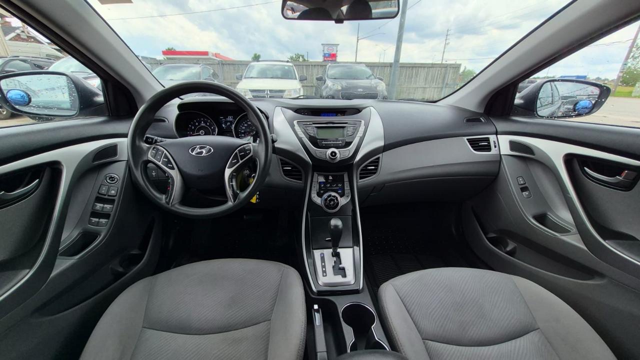 2013 Hyundai Elantra GL, SEDAN, AUTO, ONLY 179KMS, 4 CYL, CERTIFIED Photo
