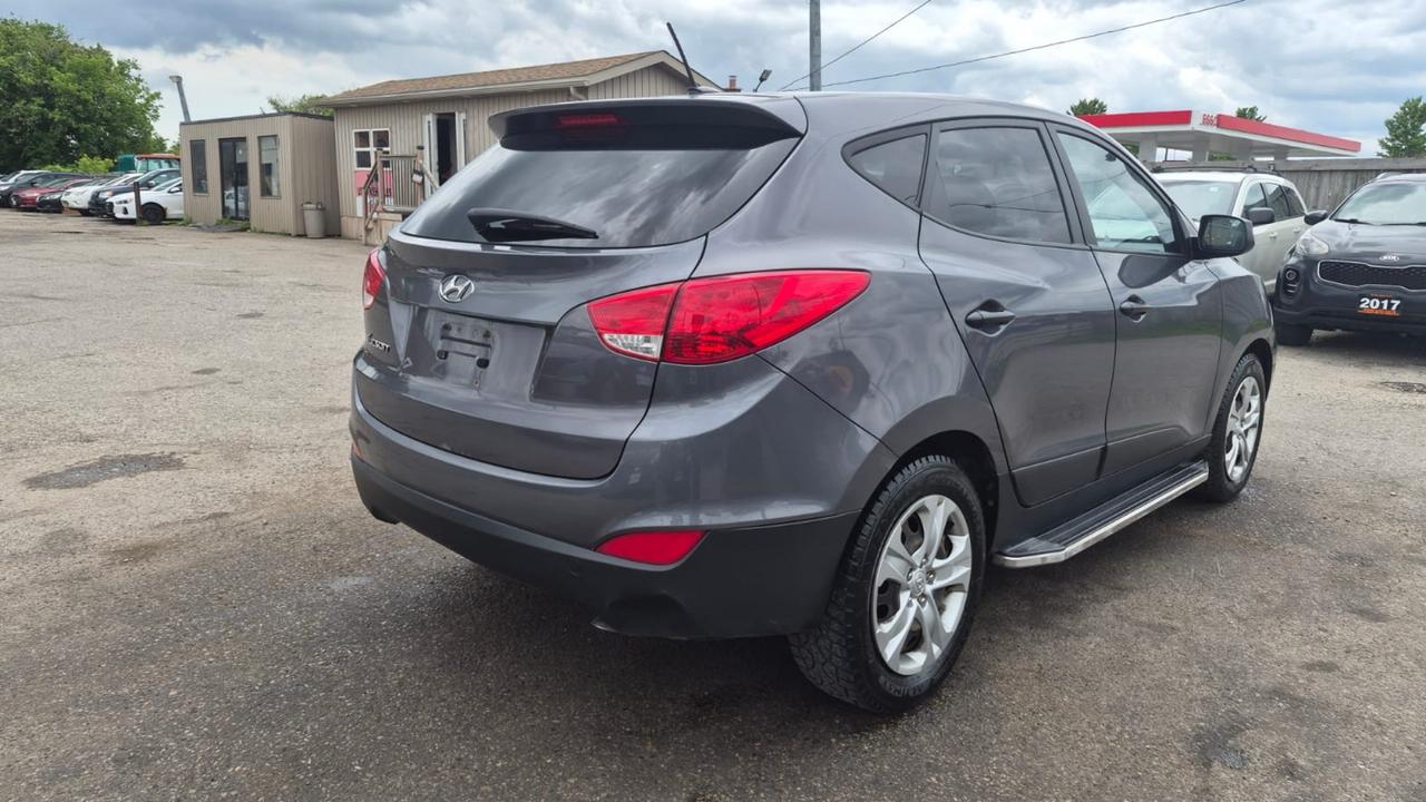 2014 Hyundai Tucson GL, 4 CYL, ONLY 117KMS, AUTO, GREAT ON FUEL, CERT Photo