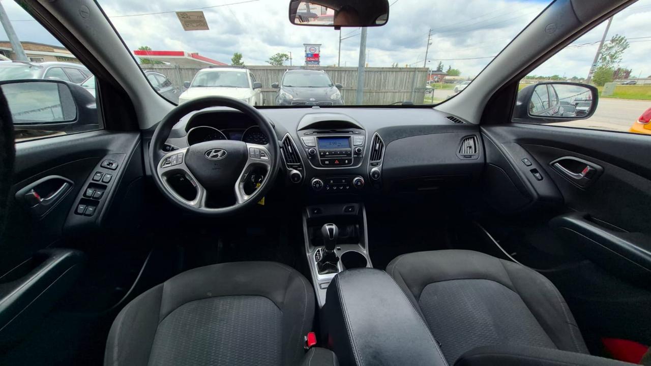 2014 Hyundai Tucson GL, 4 CYL, ONLY 117KMS, AUTO, GREAT ON FUEL, CERT Photo