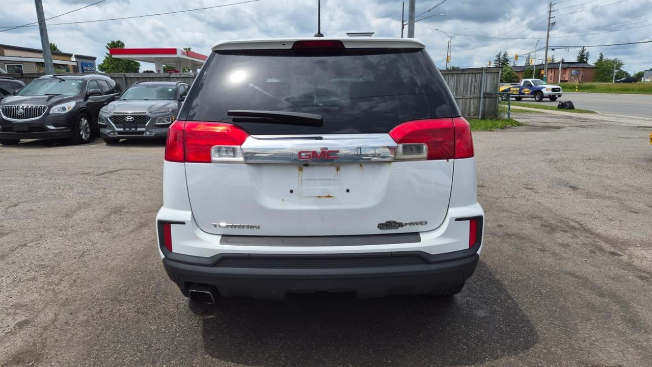 2016 GMC Terrain SLE, AWD, 4 CYLINDER, AUTO, AS IS SPECIAL Photo3