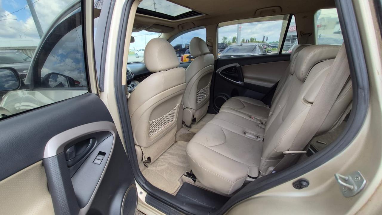 2008 Toyota RAV4 LIMITED, 4WD, LEATHER, SUNROOF, ALLOYS, AS IS Photo