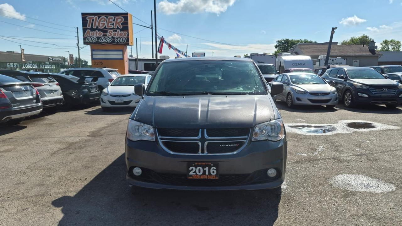 2016 Dodge Grand Caravan CREW PLUS, LEATHER, CAM, STOWNGO, AS IS SPECIAL Photo