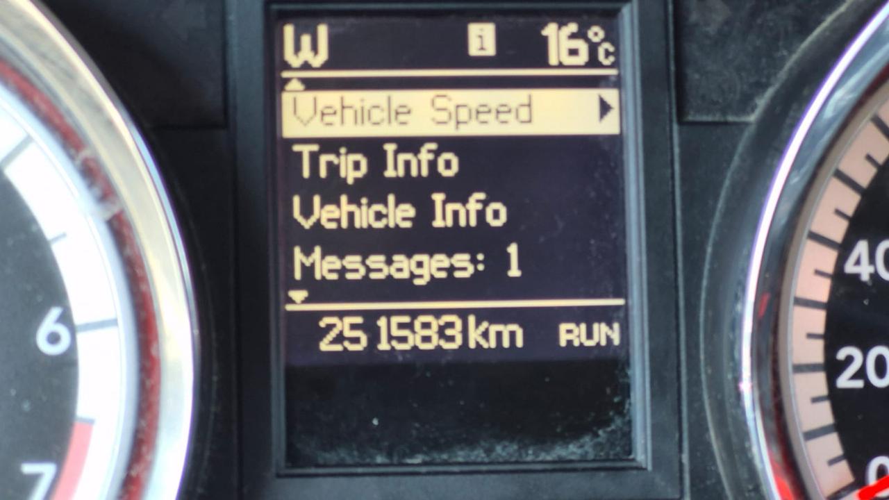 2016 Dodge Grand Caravan CREW PLUS, LEATHER, CAM, STOWNGO, AS IS SPECIAL Photo