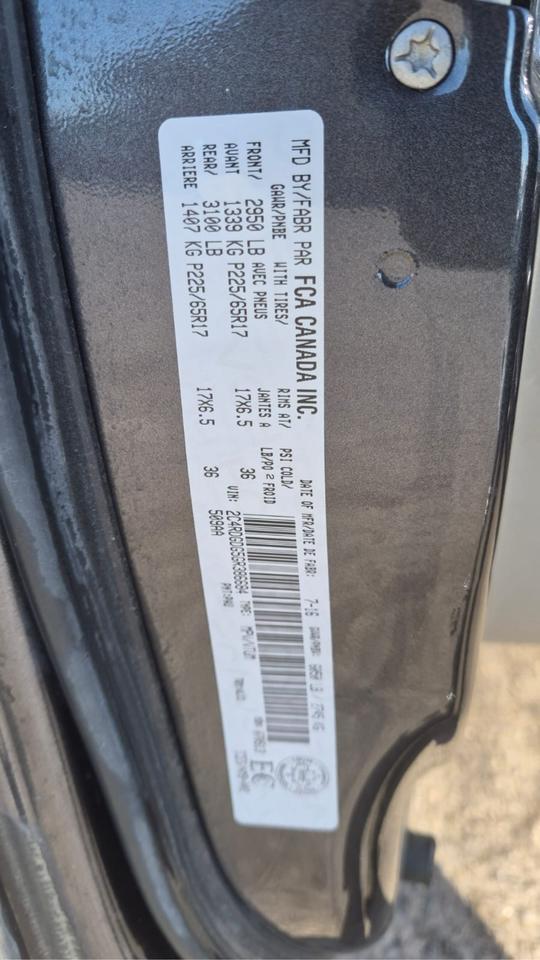 2016 Dodge Grand Caravan CREW PLUS, LEATHER, CAM, STOWNGO, AS IS SPECIAL Photo