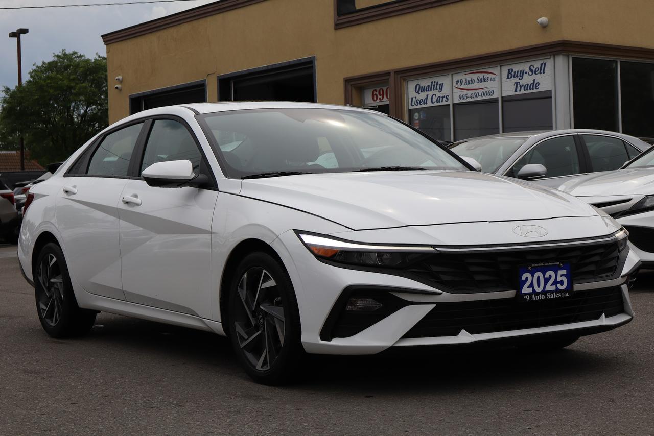 2025 Hyundai Elantra Preferred IVT w/Tech Pkg with sunroof Photo