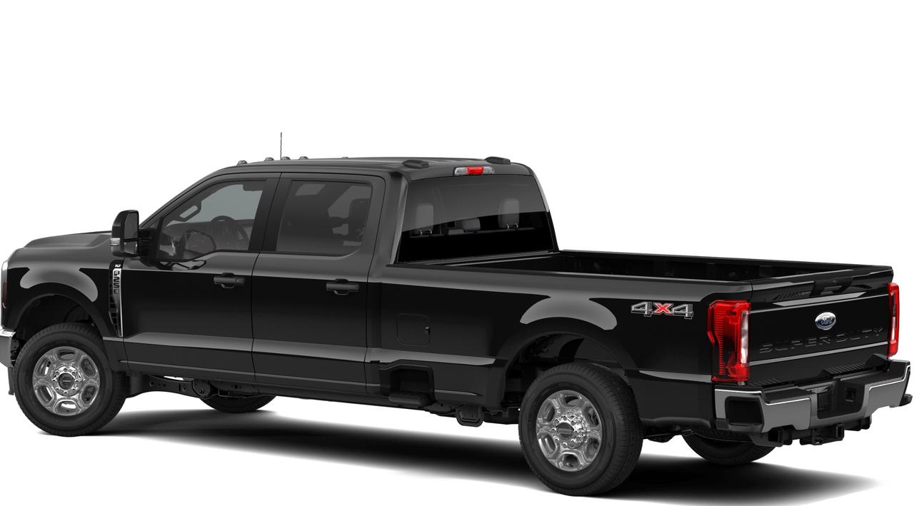 2026 Ford SuperDuty F-250® XLT Photo1