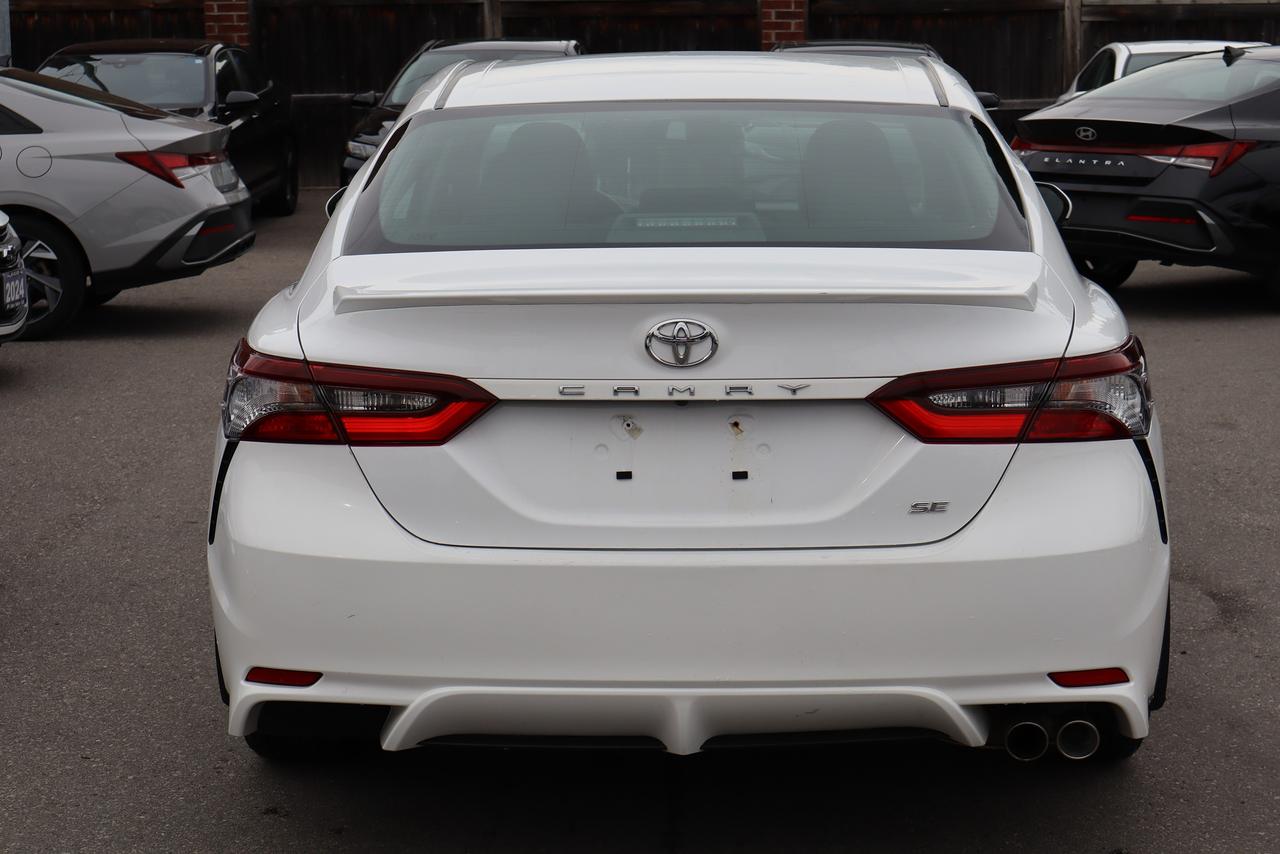 2024 Toyota Camry SE Auto Photo