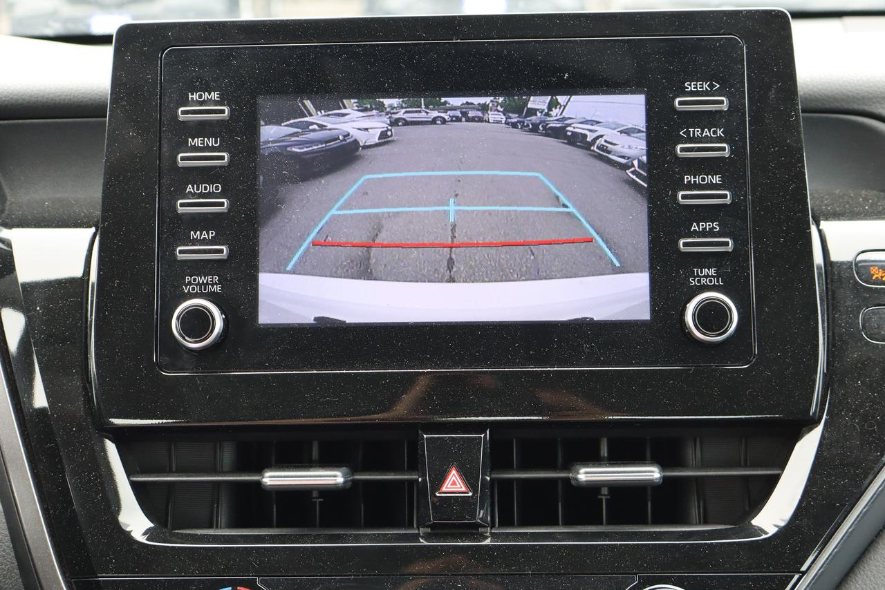 2024 Toyota Camry SE Auto Photo