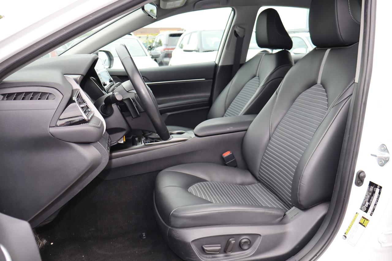 2024 Toyota Camry SE Auto Photo