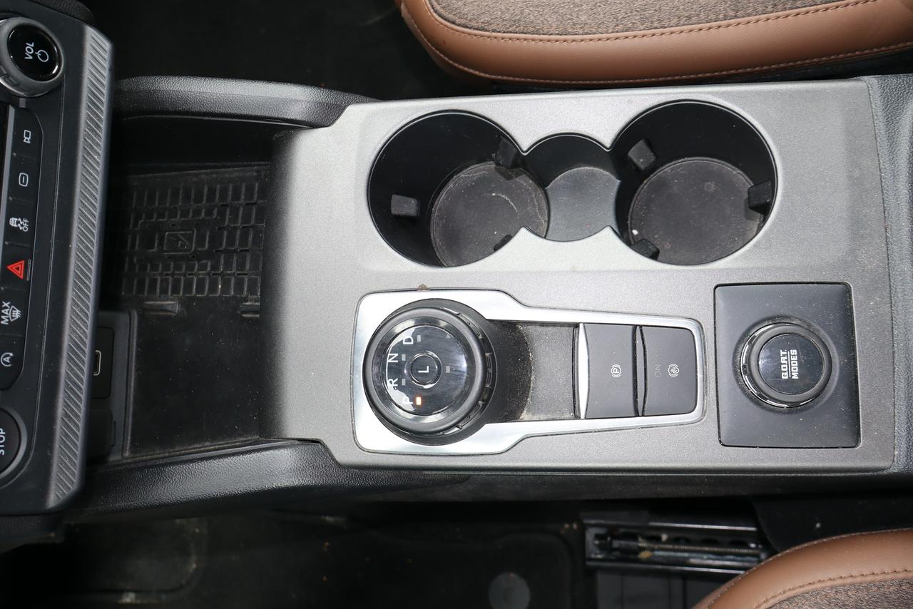 2025 Ford Bronco Sport Outer Banks 4x4 Photo