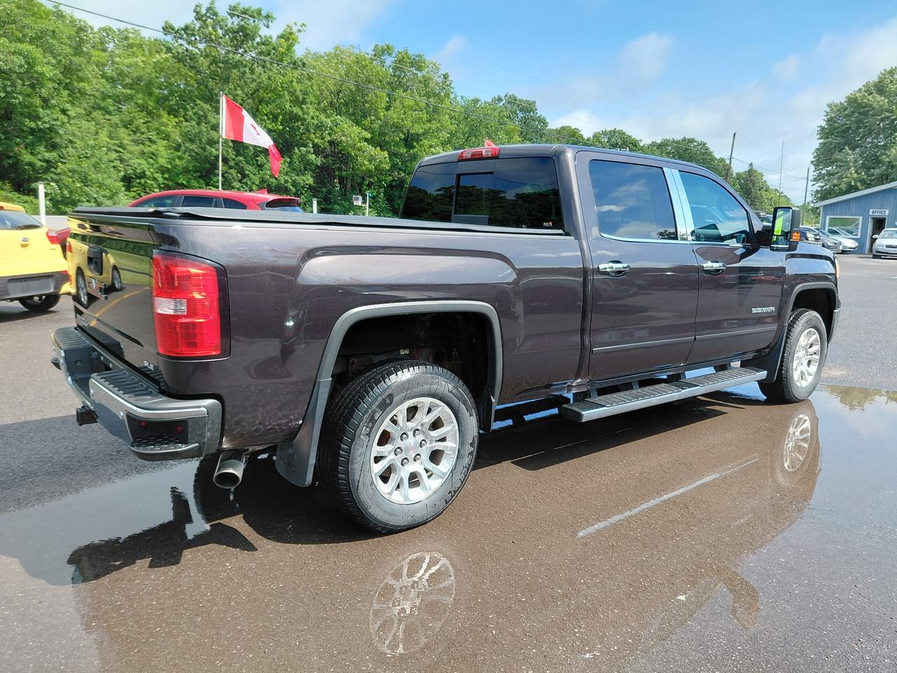 2015 GMC Sierra 1500 SLE Photo