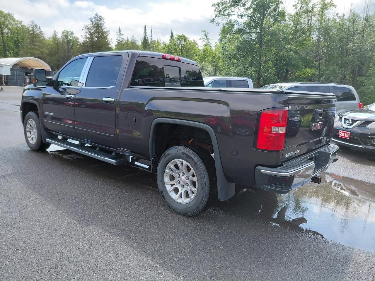 2015 GMC Sierra 1500 SLE Photo