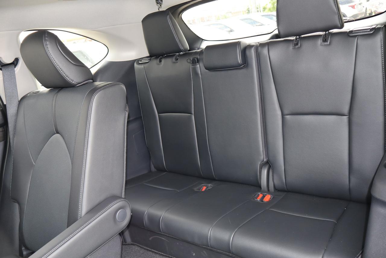 2026 Toyota Highlander Hybrid Limited Photo
