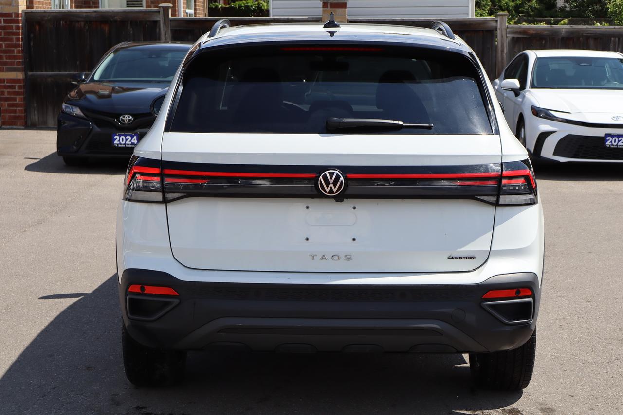 2025 Volkswagen Taos Comfortline Black Edition Photo