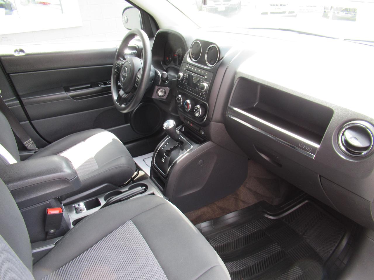 2013 Jeep Compass NORTH Photo