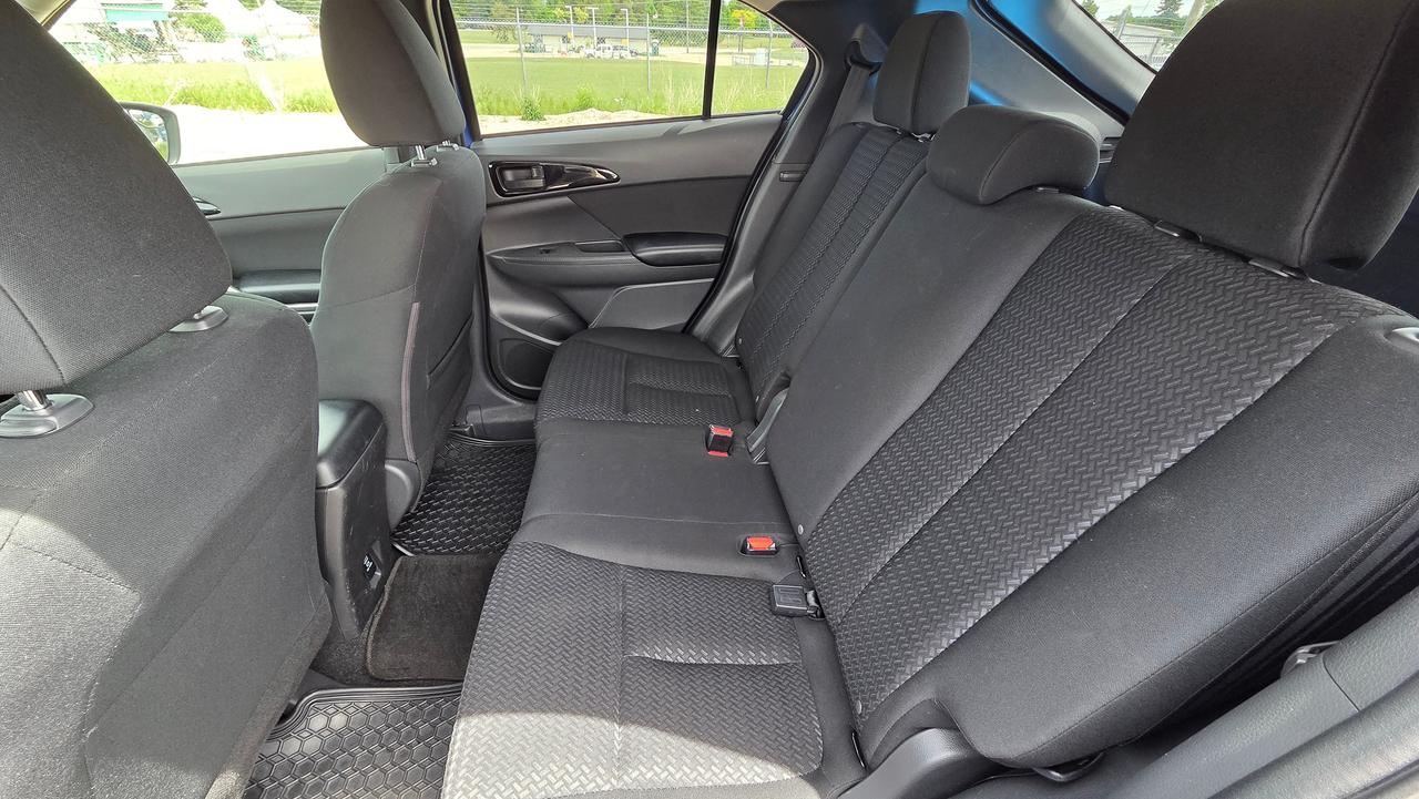 2022 Mitsubishi Eclipse Cross ES Photo