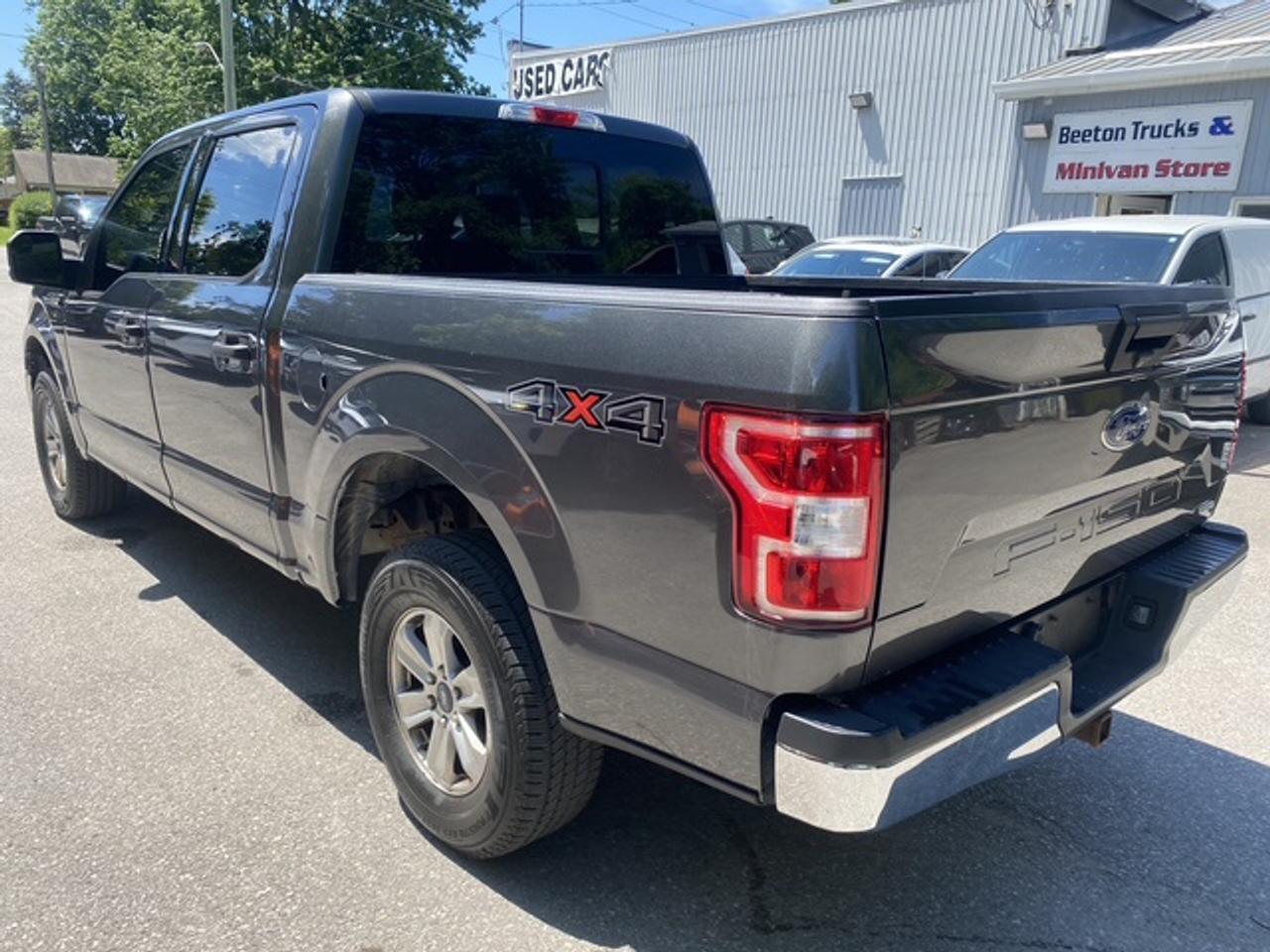 2018 Ford F-150 XLT CREW CAB SHORT B 4WD SUPERCREW Photo