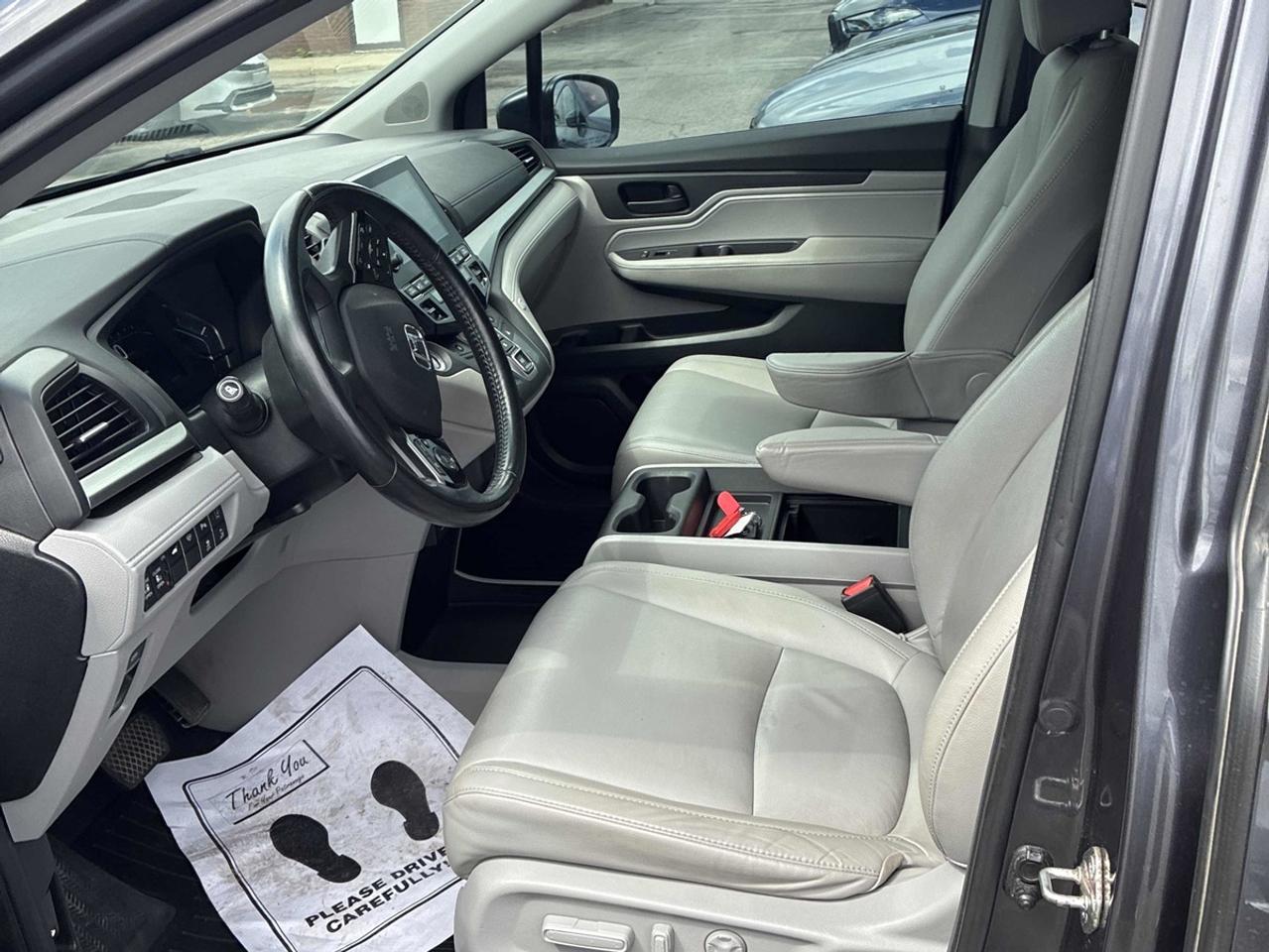 2018 Honda Odyssey EX L Photo