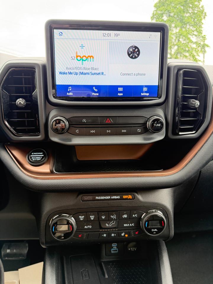 2021 Ford Bronco Sport Outer Banks Photo
