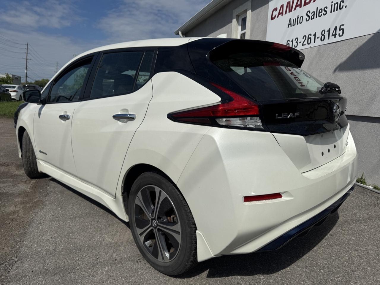 2018 Nissan Leaf SV Photo