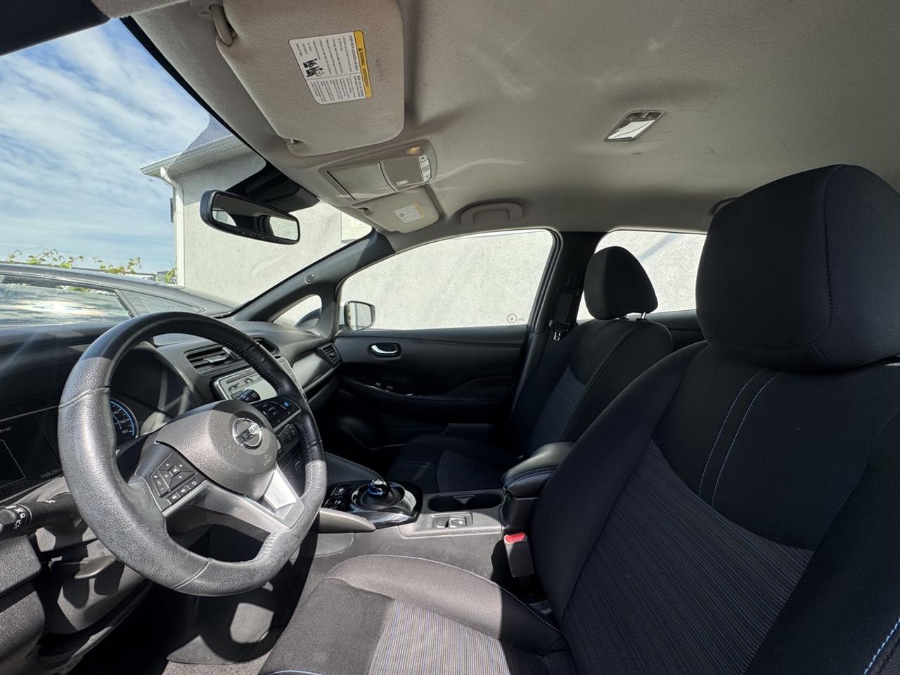 2018 Nissan Leaf SV Photo
