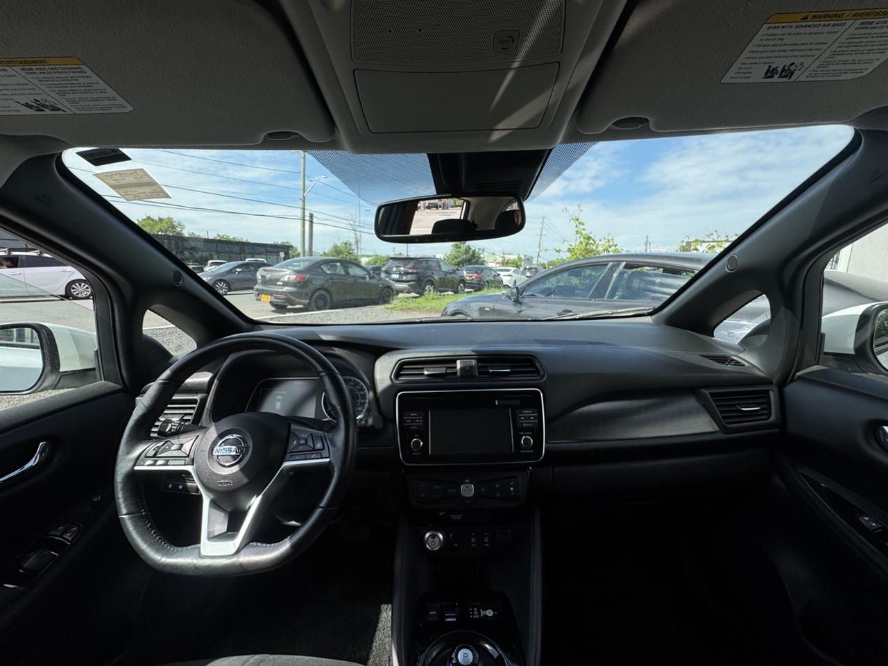2018 Nissan Leaf SV Photo