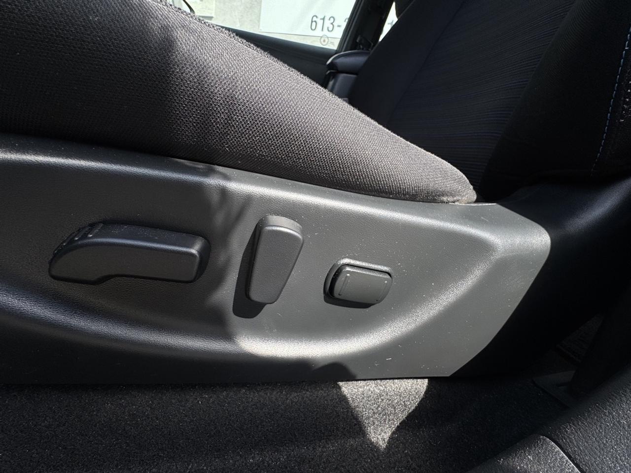 2018 Nissan Leaf SV Photo