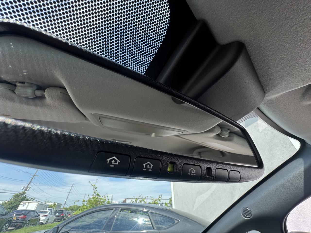 2018 Nissan Leaf SV Photo